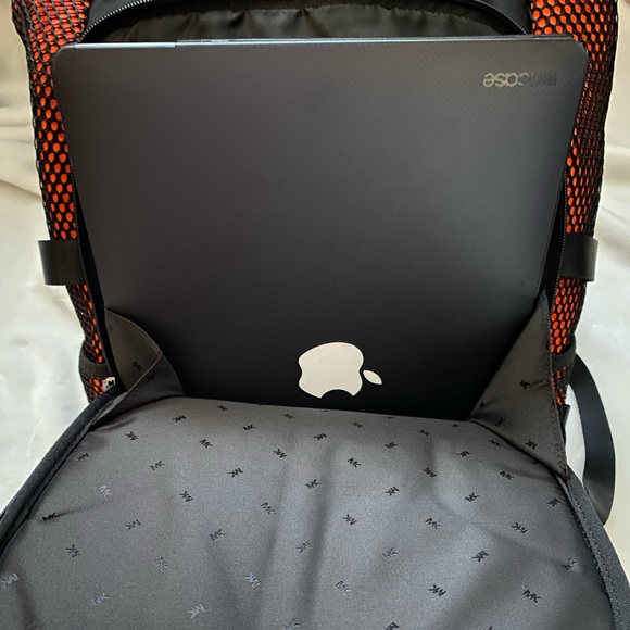 SOLD! NWT Michael Kors Kent Roll Top Mesh Backpack - Picture 15 of 15